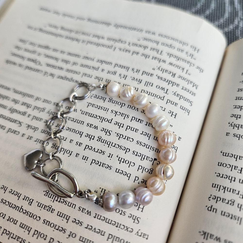 Freshwater Pearl Bracelet with Silver Toggle - Pink Pearls